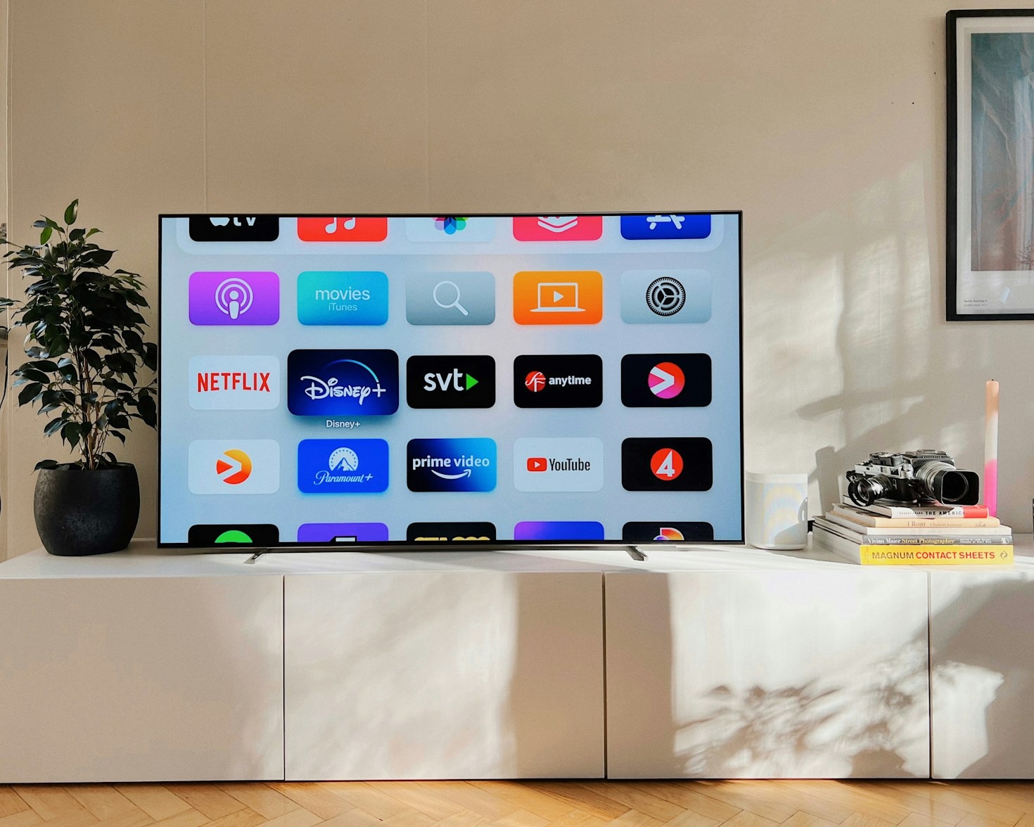 User Reviews: A Guide to Choosing the Right IPTV